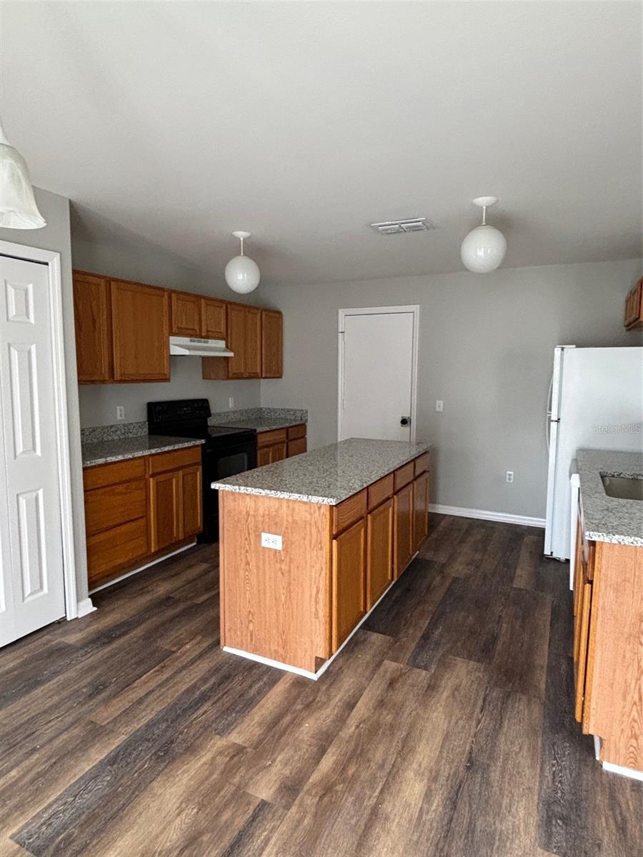 11102 SUMMER STAR DRIVE