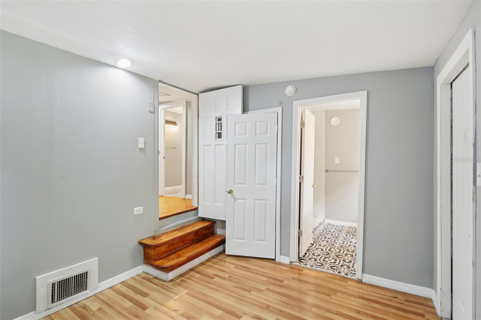 NOT IN SUBDIVISION - Residential