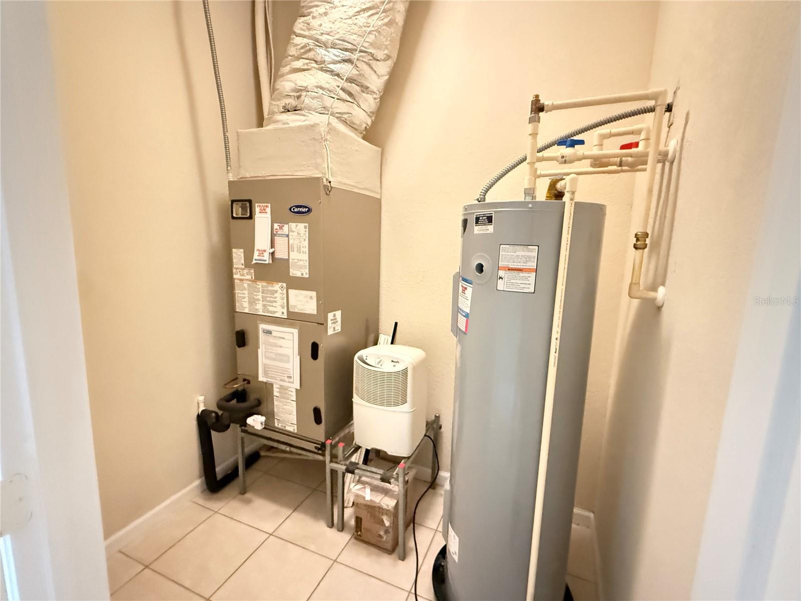 FLORA RIDGE CONDO PH 10 BLDG 4 - Residential