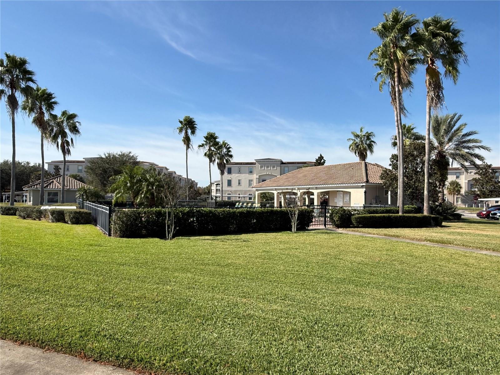 FLORA RIDGE CONDO PH 10 BLDG 4 - Residential