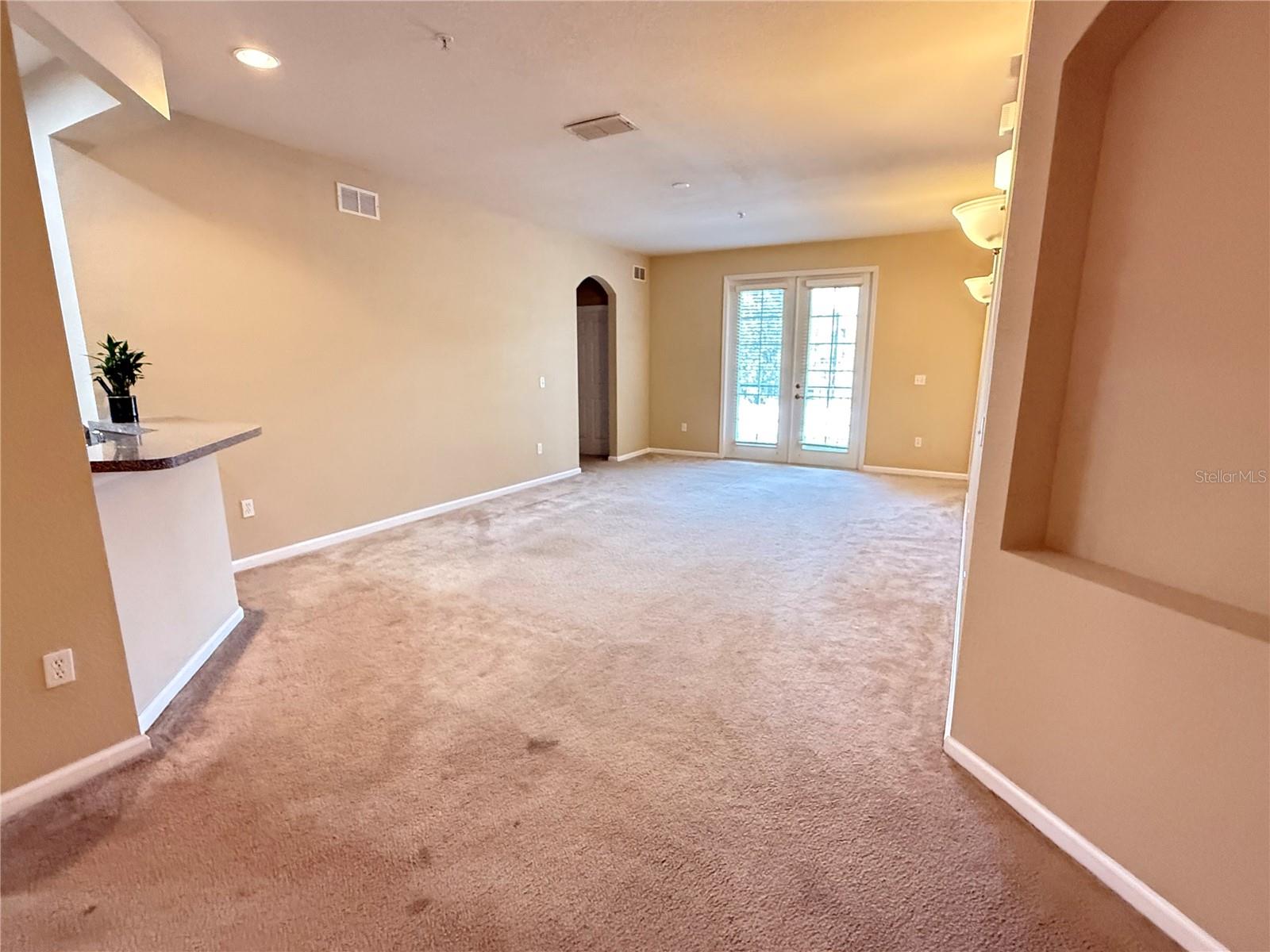 FLORA RIDGE CONDO PH 10 BLDG 4 - Residential