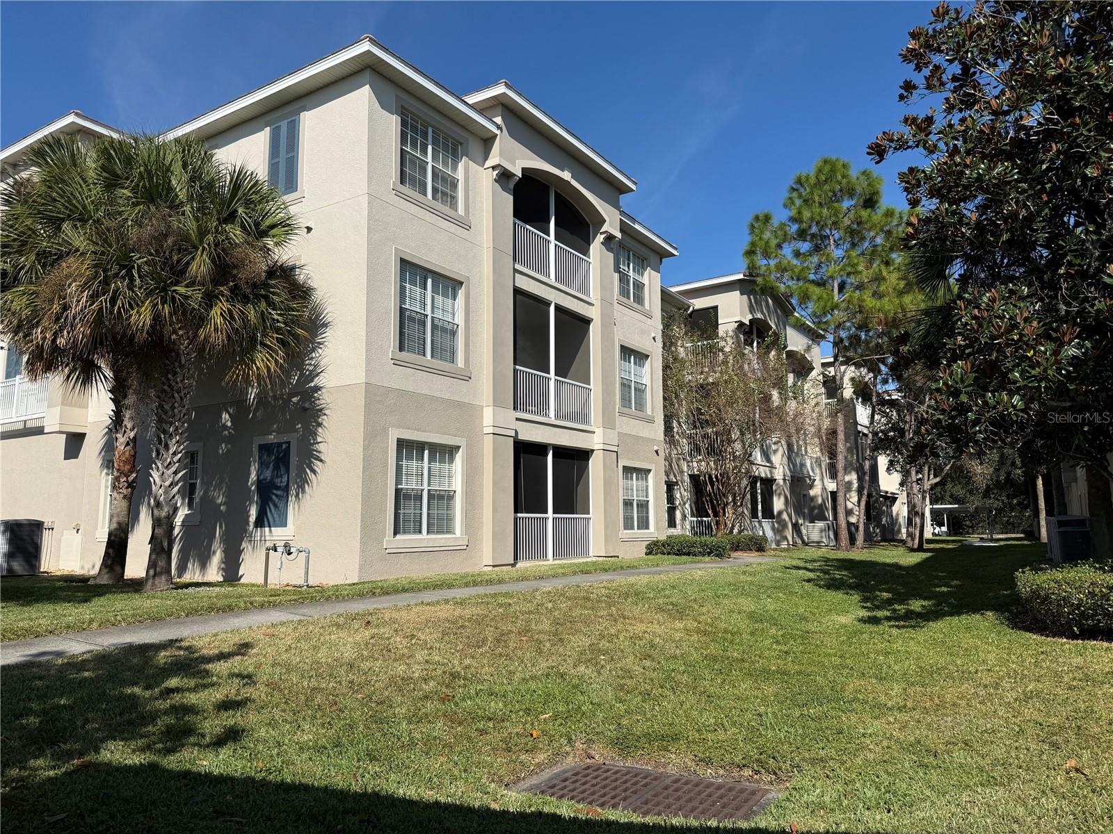 FLORA RIDGE CONDO PH 10 BLDG 4 - Residential