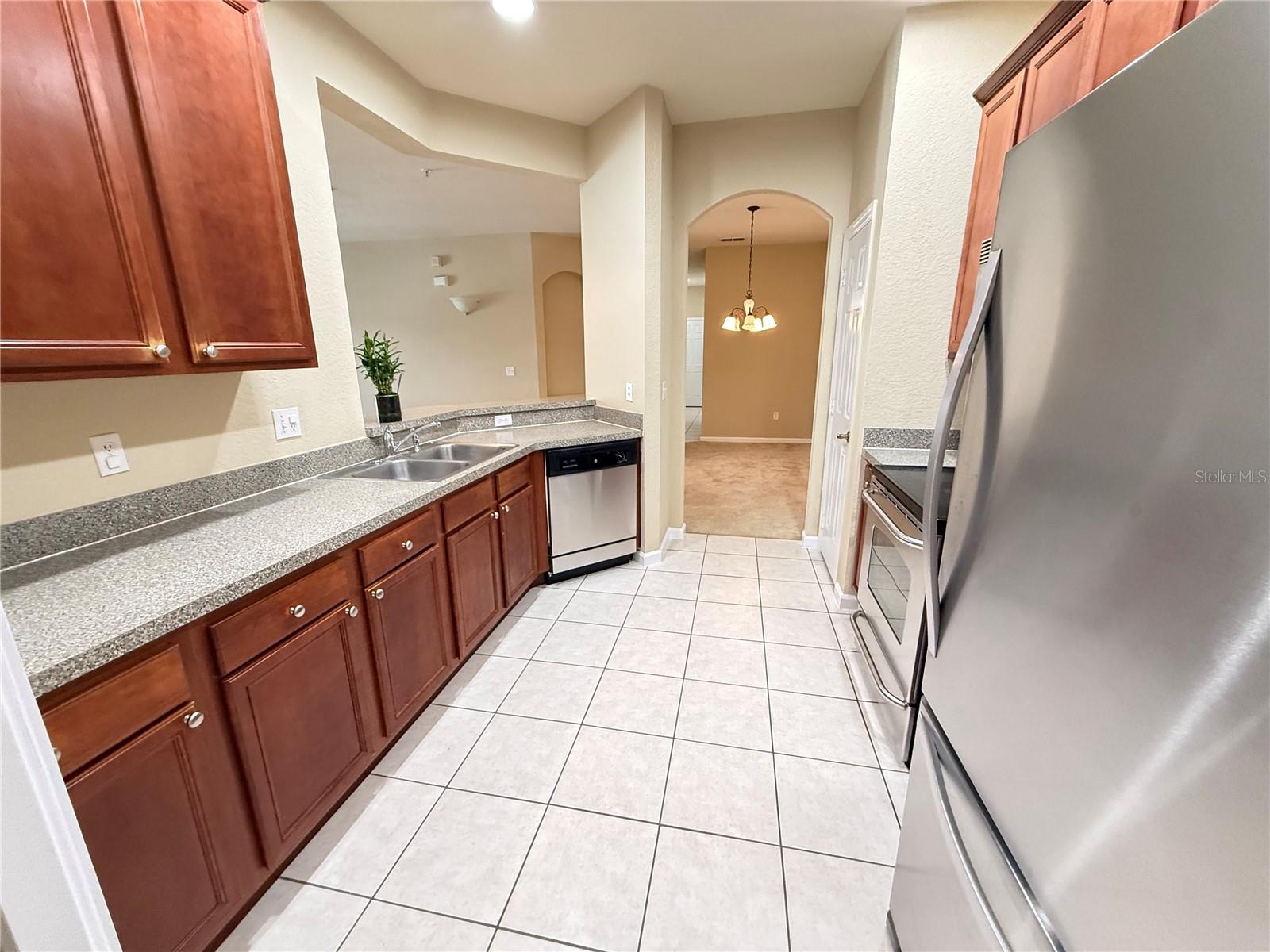 FLORA RIDGE CONDO PH 10 BLDG 4 - Residential