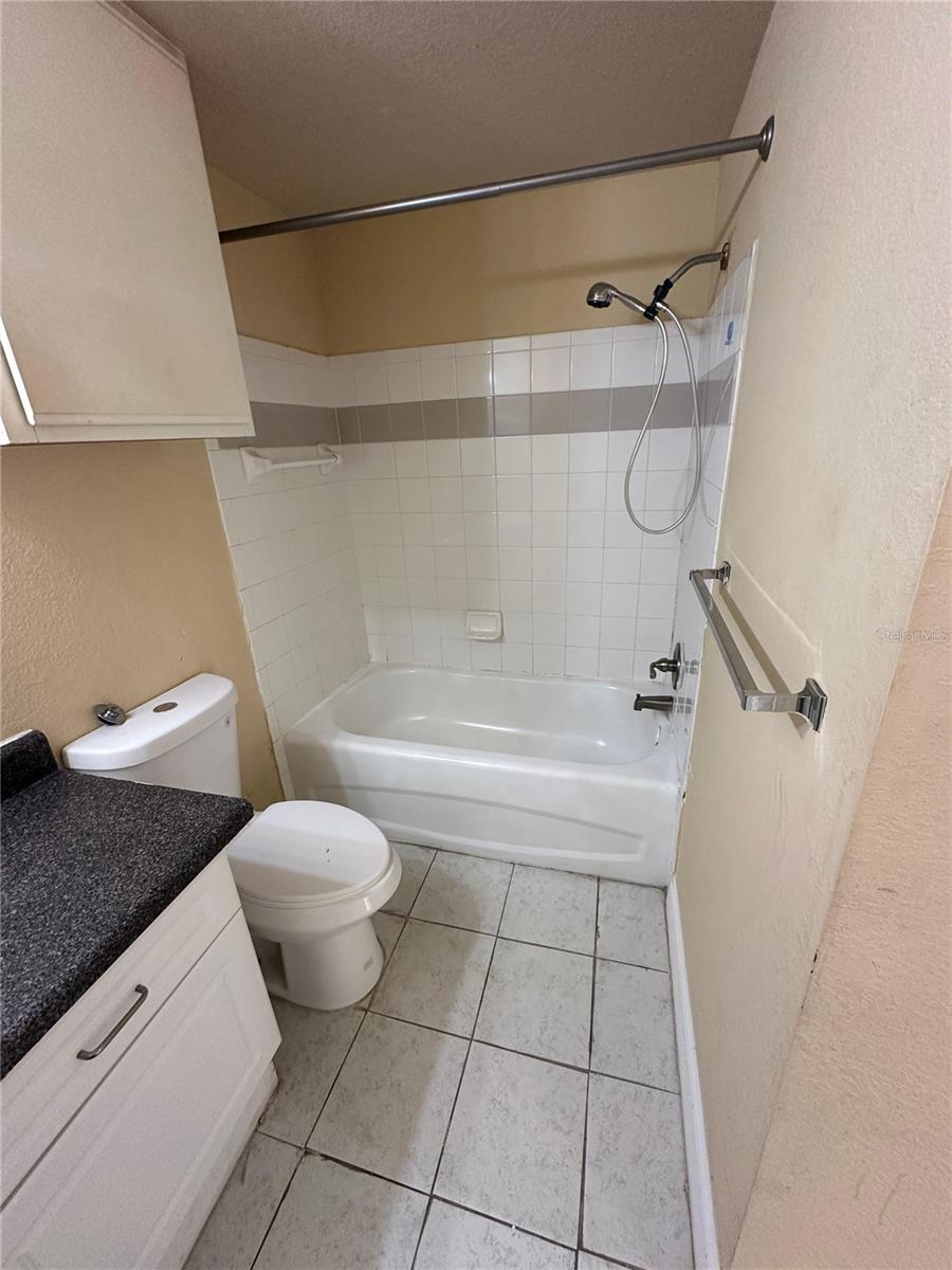 ORLANDO ACADEMY CAY CLUB I - Residential Lease