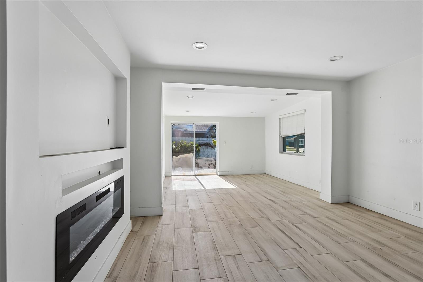 SHORE ACRES OVERLOOK SEC - Residential