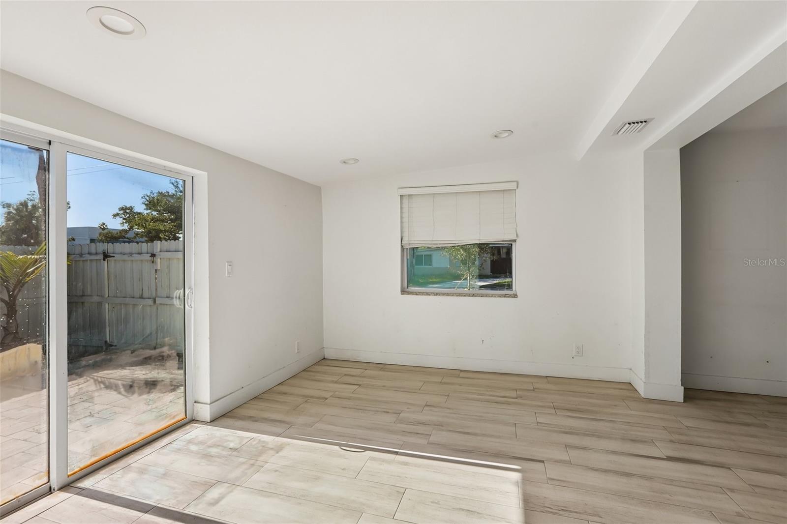 SHORE ACRES OVERLOOK SEC - Residential
