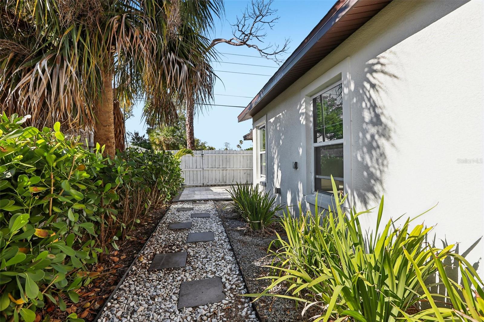 SHORE ACRES OVERLOOK SEC - Residential