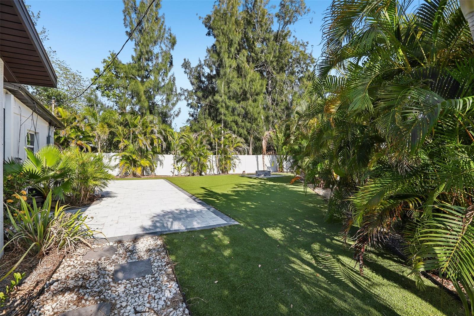 SHORE ACRES OVERLOOK SEC - Residential
