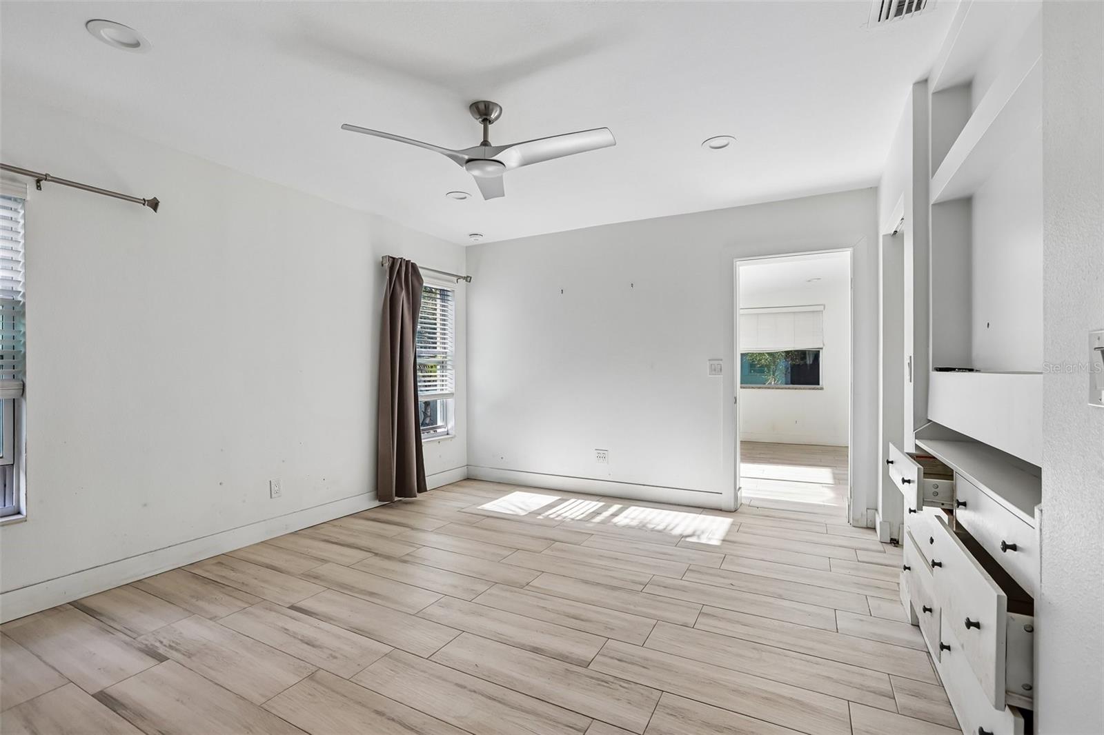 SHORE ACRES OVERLOOK SEC - Residential