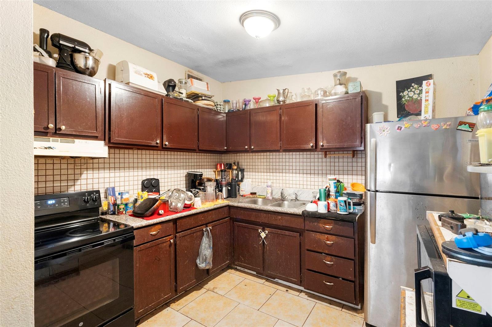 SUNLAND ESTATES 1ST ADD - Residential