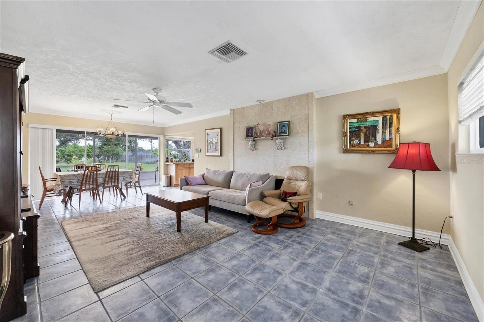612 BAYSHORE ROAD