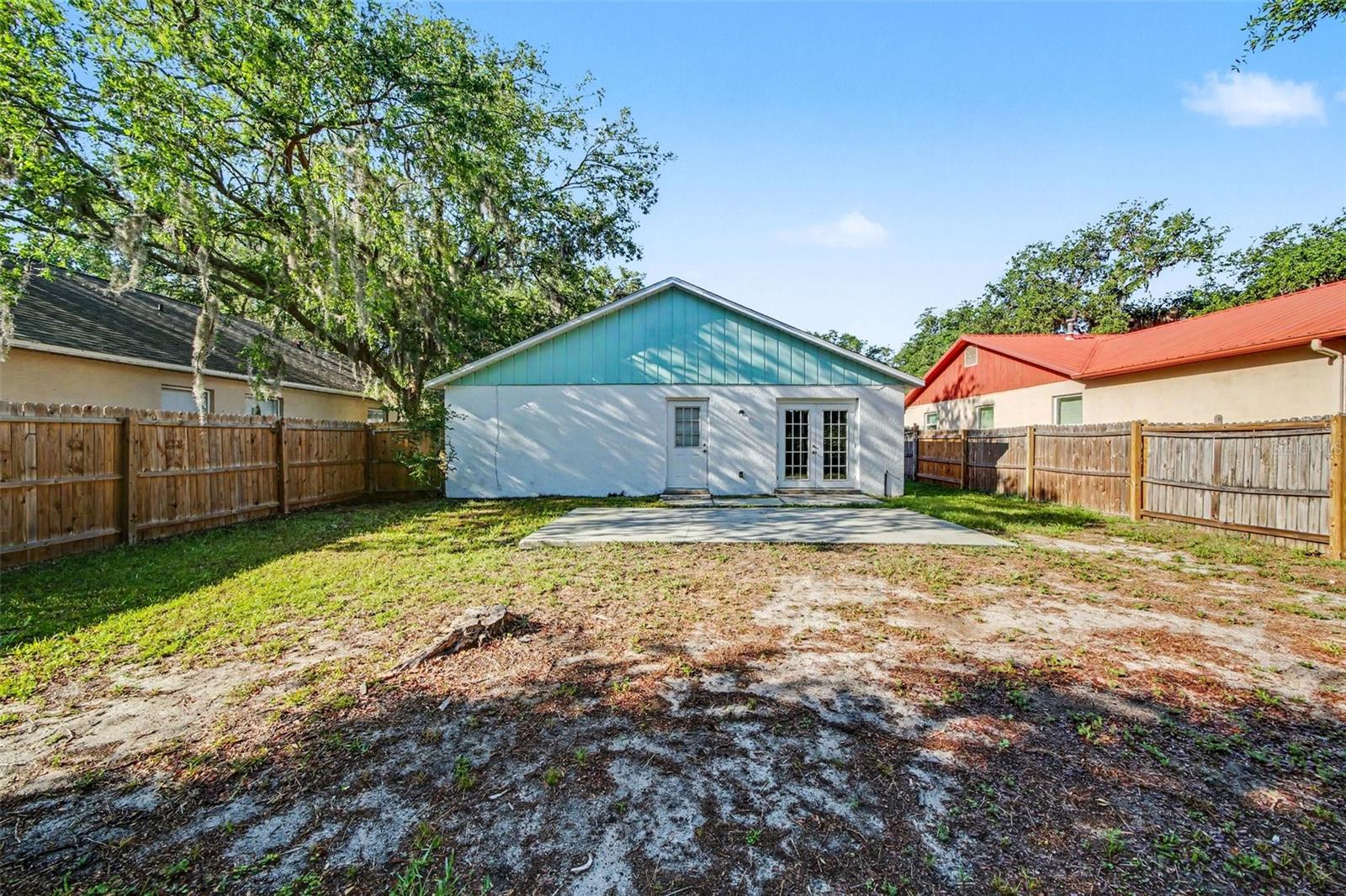 LEESBURG WESTSIDE OAKS - Residential