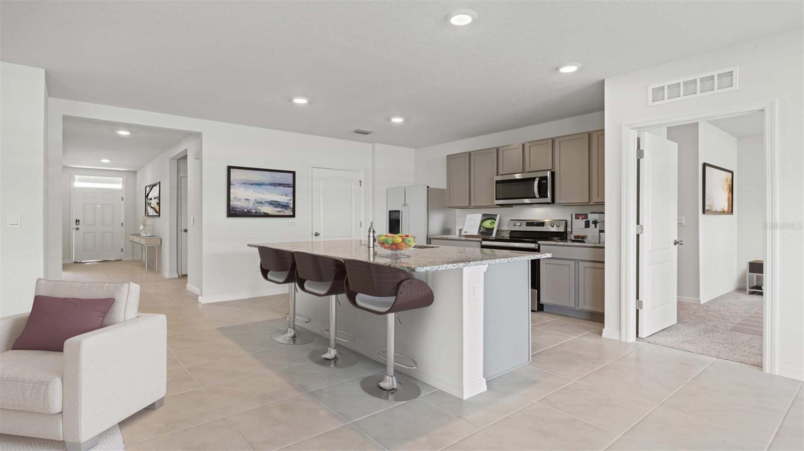 GROVESIDE/ORMOND STATION - Residential