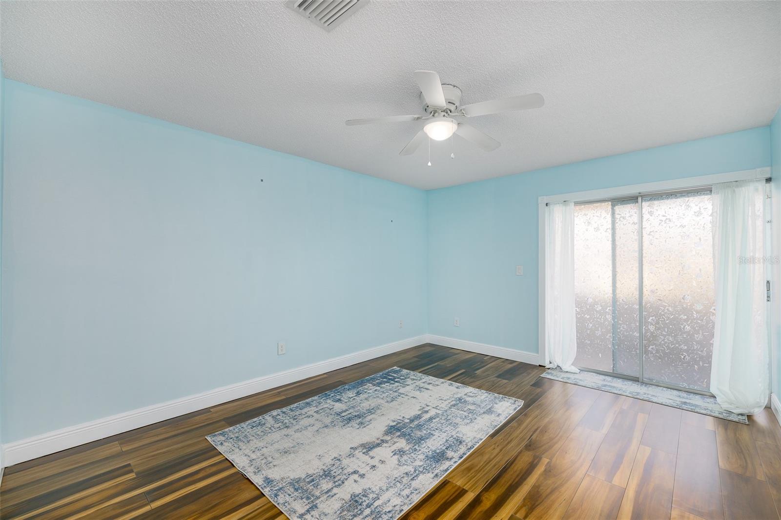 NEW HAVEN CONDO - Residential Lease