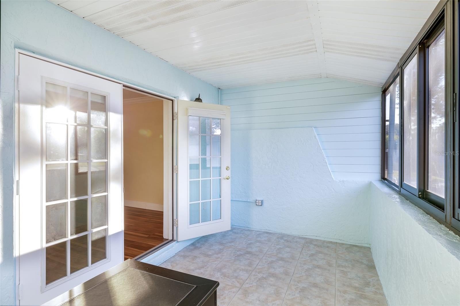 NEW HAVEN CONDO - Residential Lease