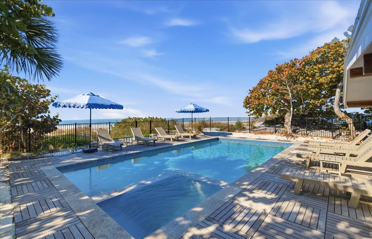 ANNA MARIA - Residential