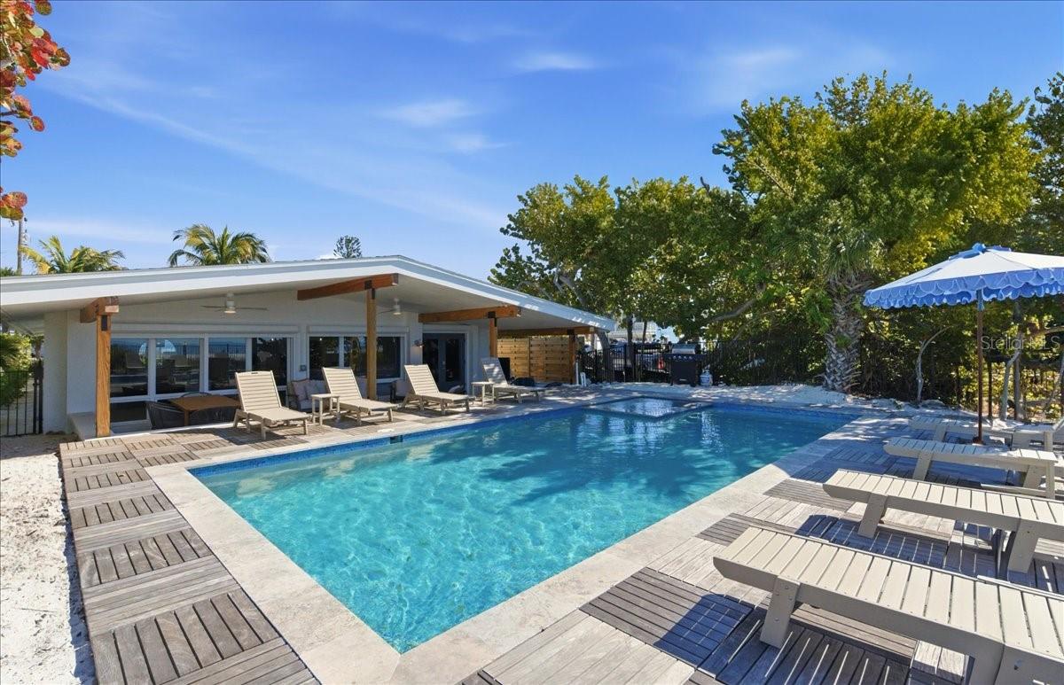 ANNA MARIA - Residential