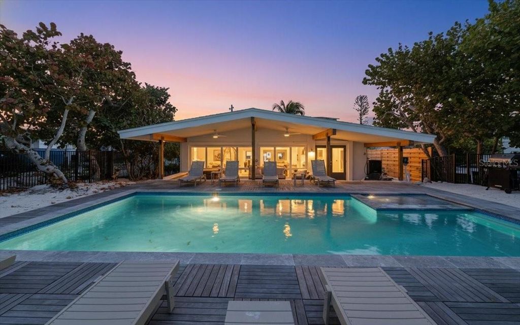 Photo of 102 Tuna Street, Anna Maria, FL 34216 (MLS # A4681558)