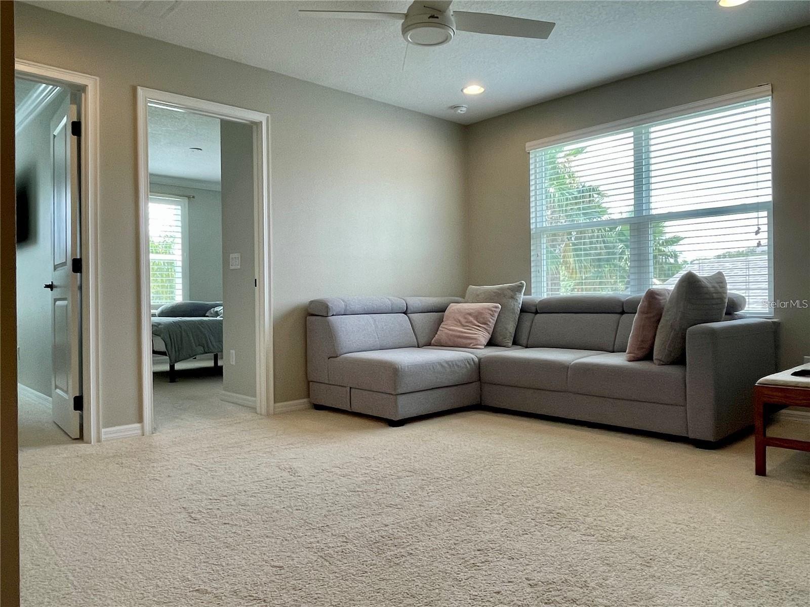 WEST LAKE HANCOCK ESTATES - Residential Lease