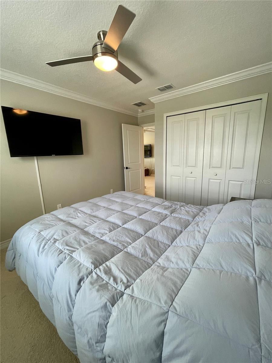 WEST LAKE HANCOCK ESTATES - Residential Lease