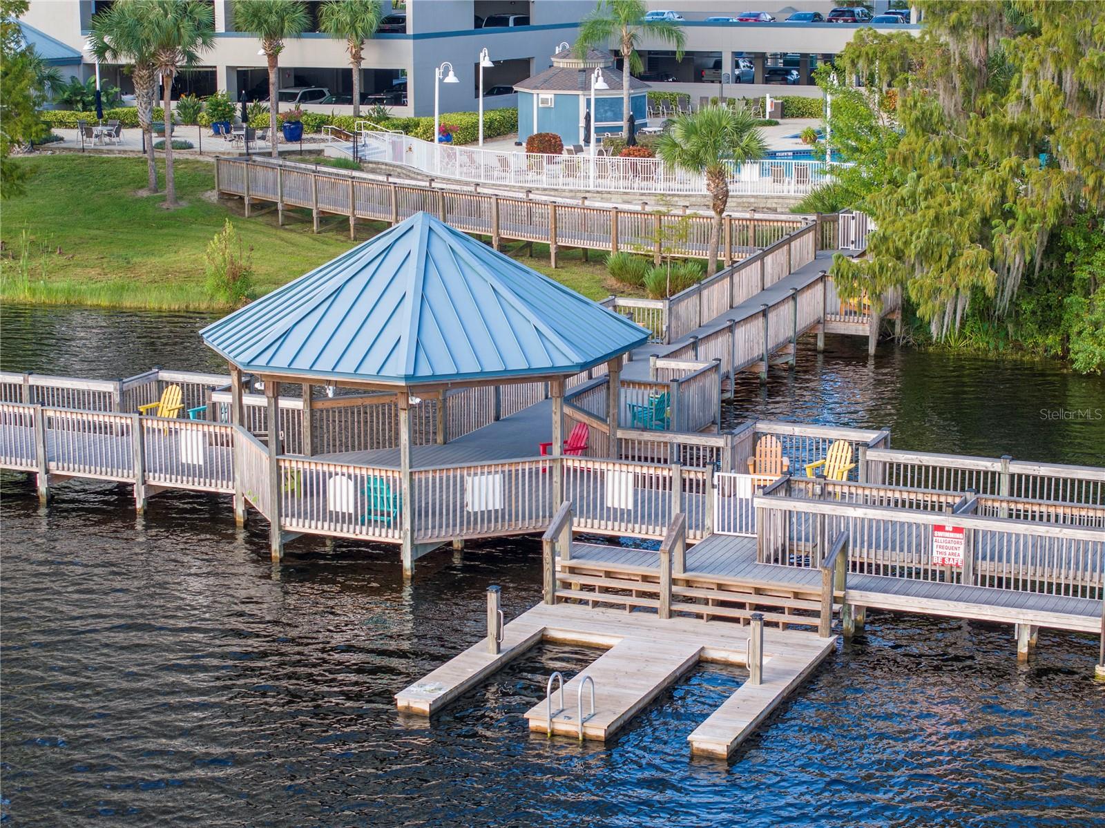 BLUE HERON BEACH RESIDENCE TOWER I - Residential