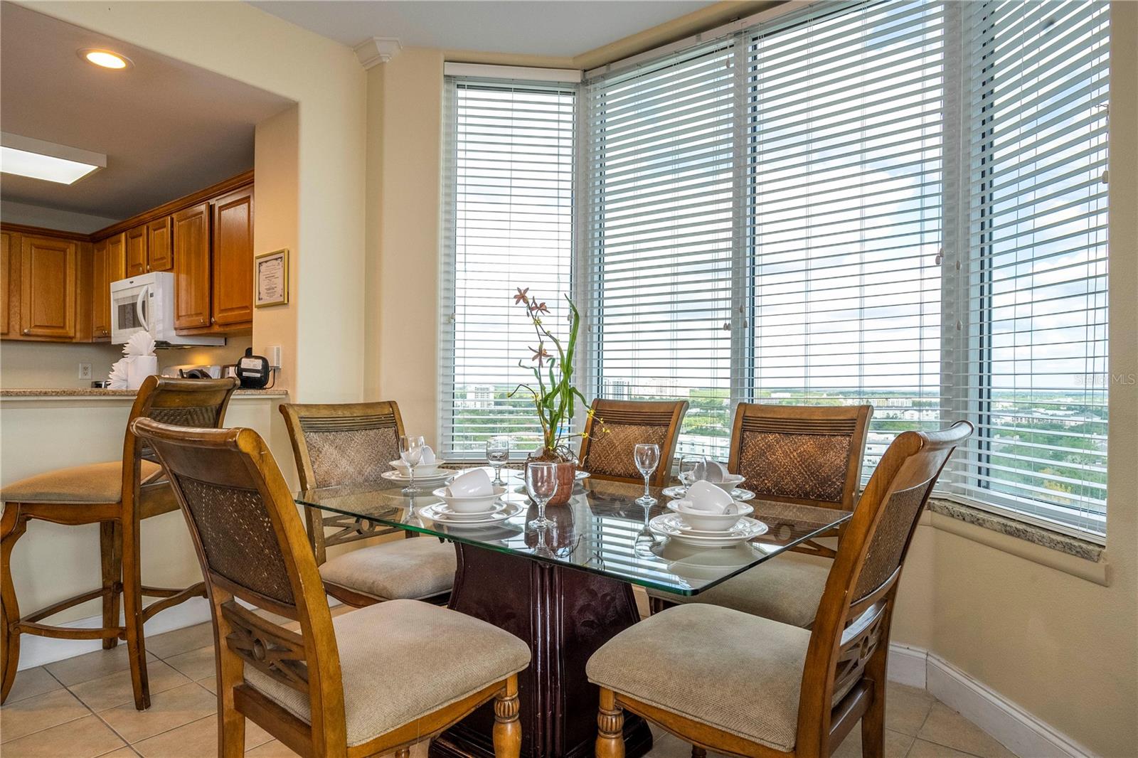 BLUE HERON BEACH RESIDENCE TOWER I - Residential