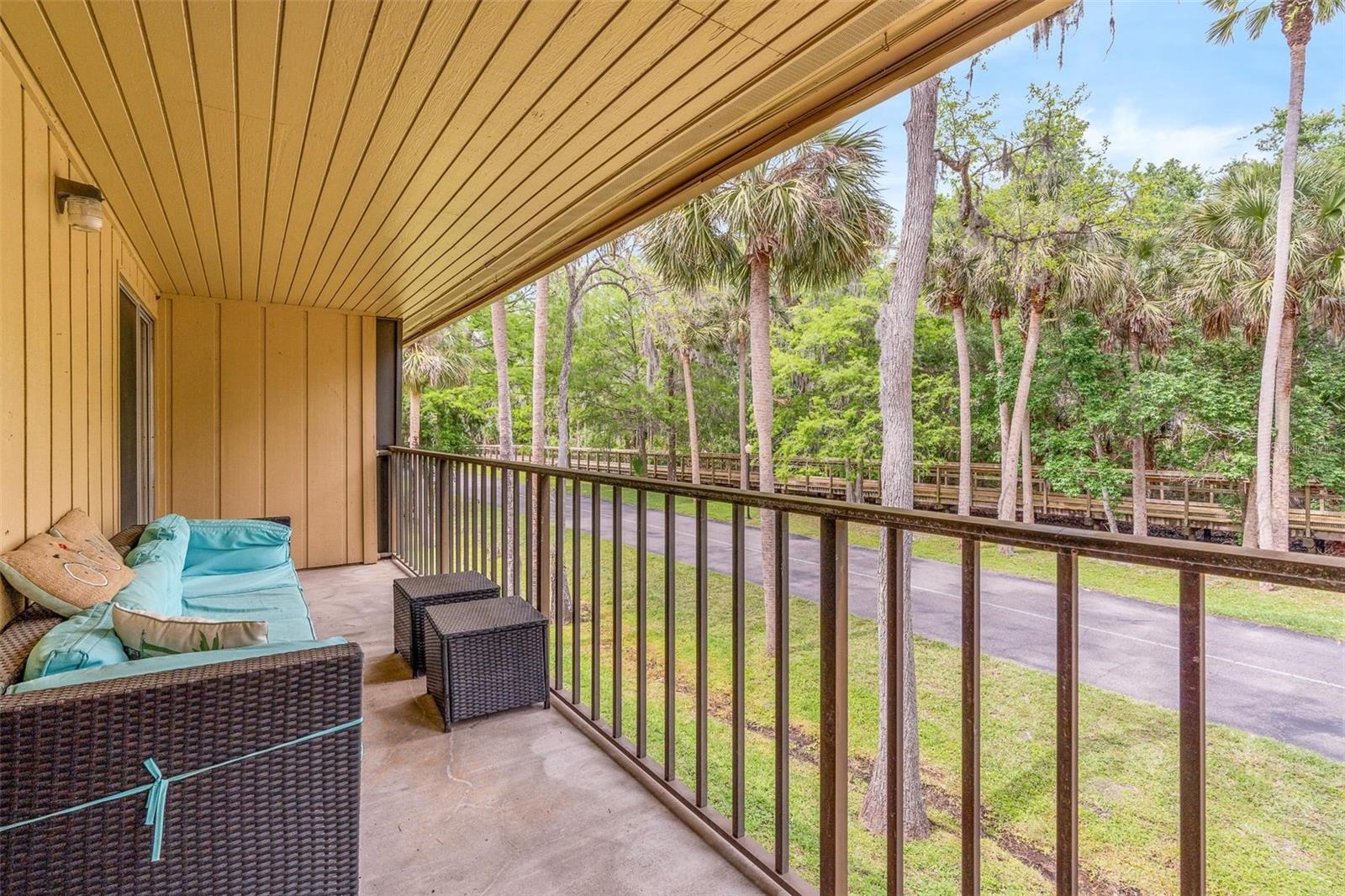 LAKESIDE CONDO APTS - Residential