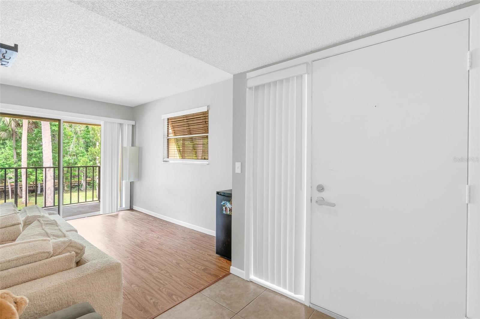 LAKESIDE CONDO APTS - Residential