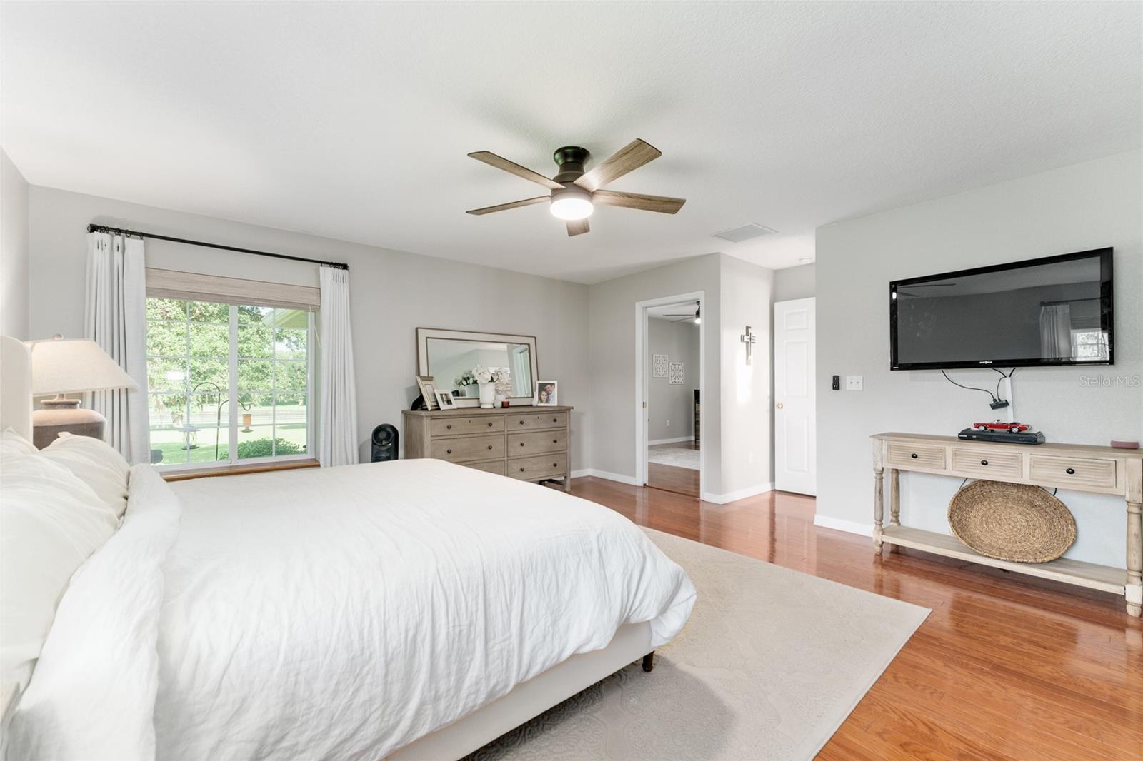 BRIDLE RUN - Residential