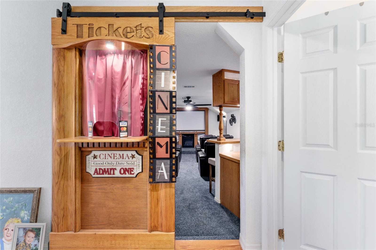 BRIDLE RUN - Residential