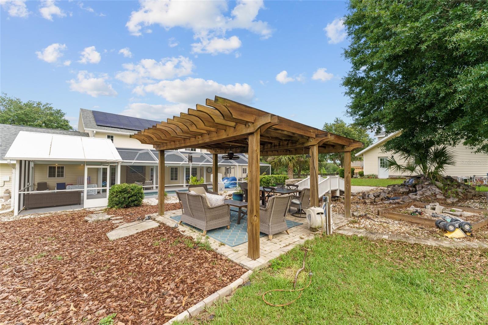 BRIDLE RUN - Residential