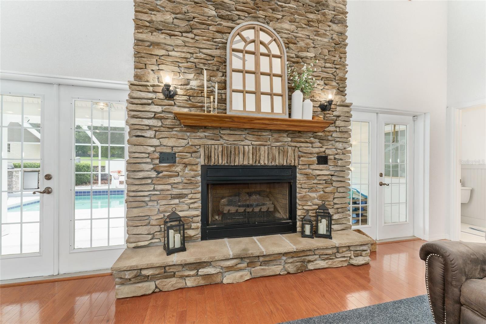 BRIDLE RUN - Residential