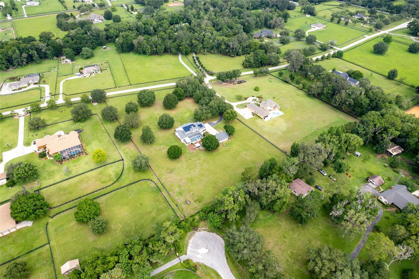 BRIDLE RUN - Residential