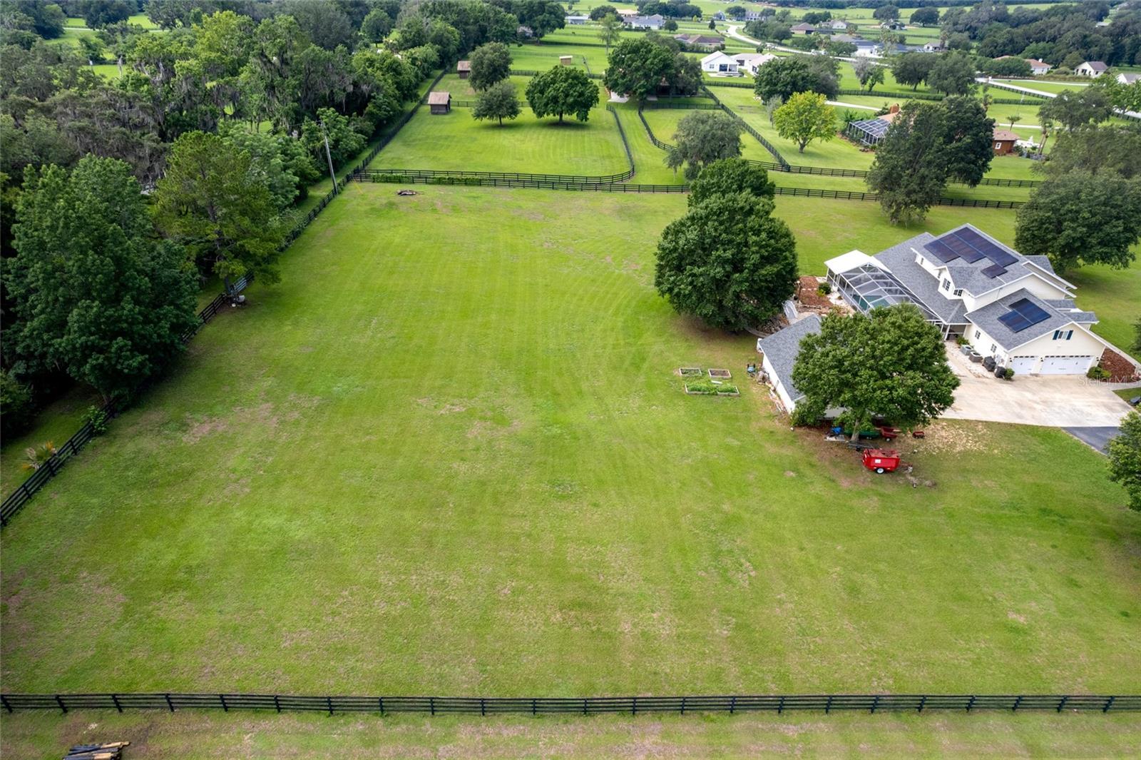 BRIDLE RUN - Residential