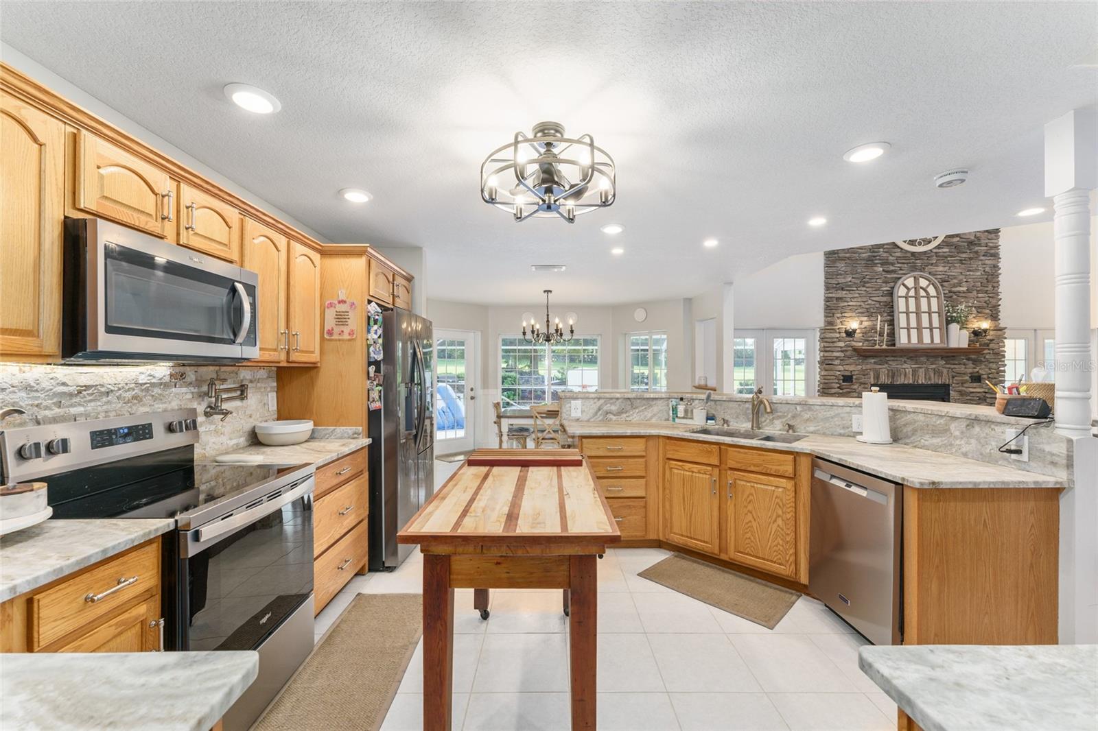 BRIDLE RUN - Residential