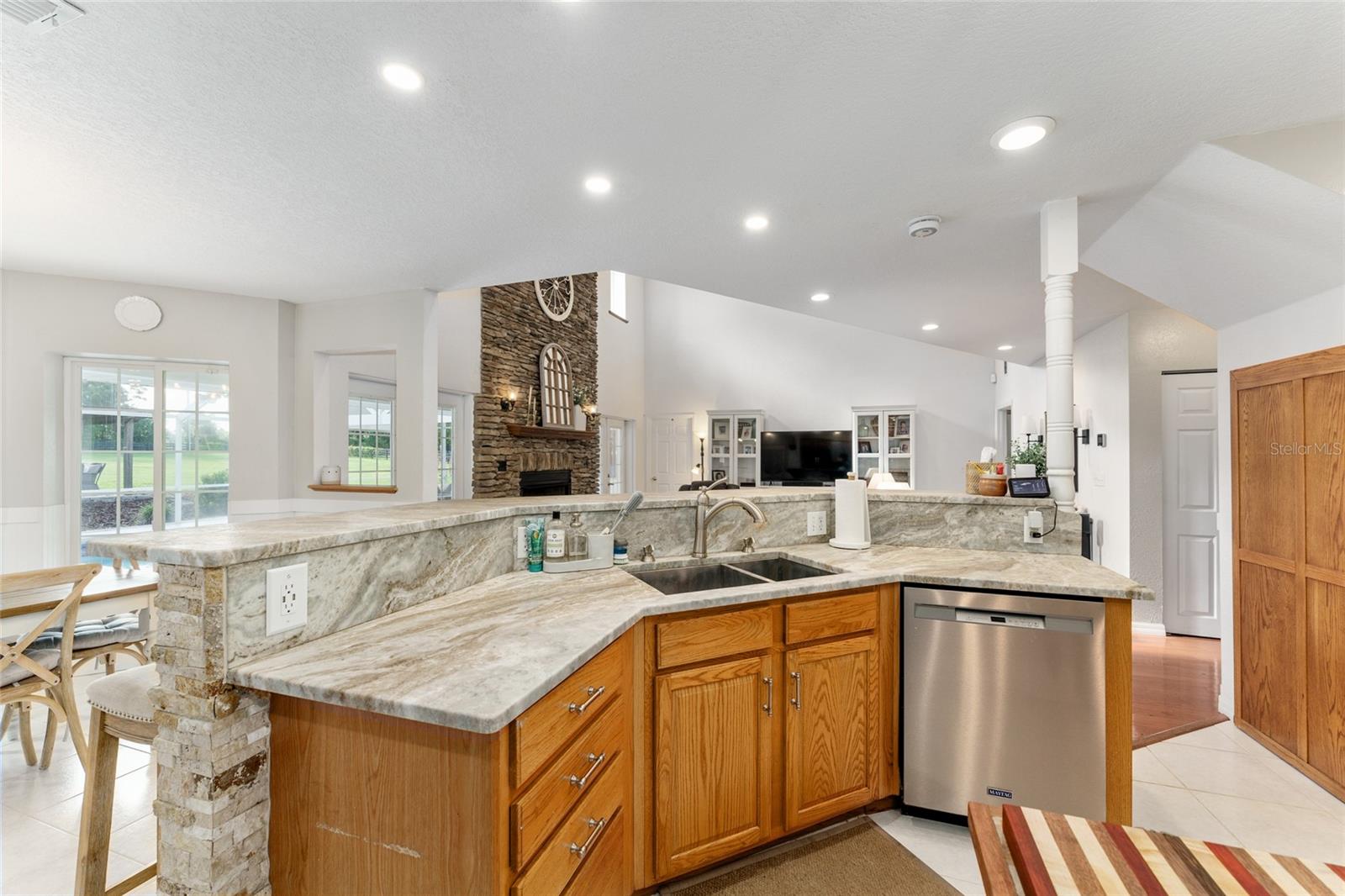 BRIDLE RUN - Residential