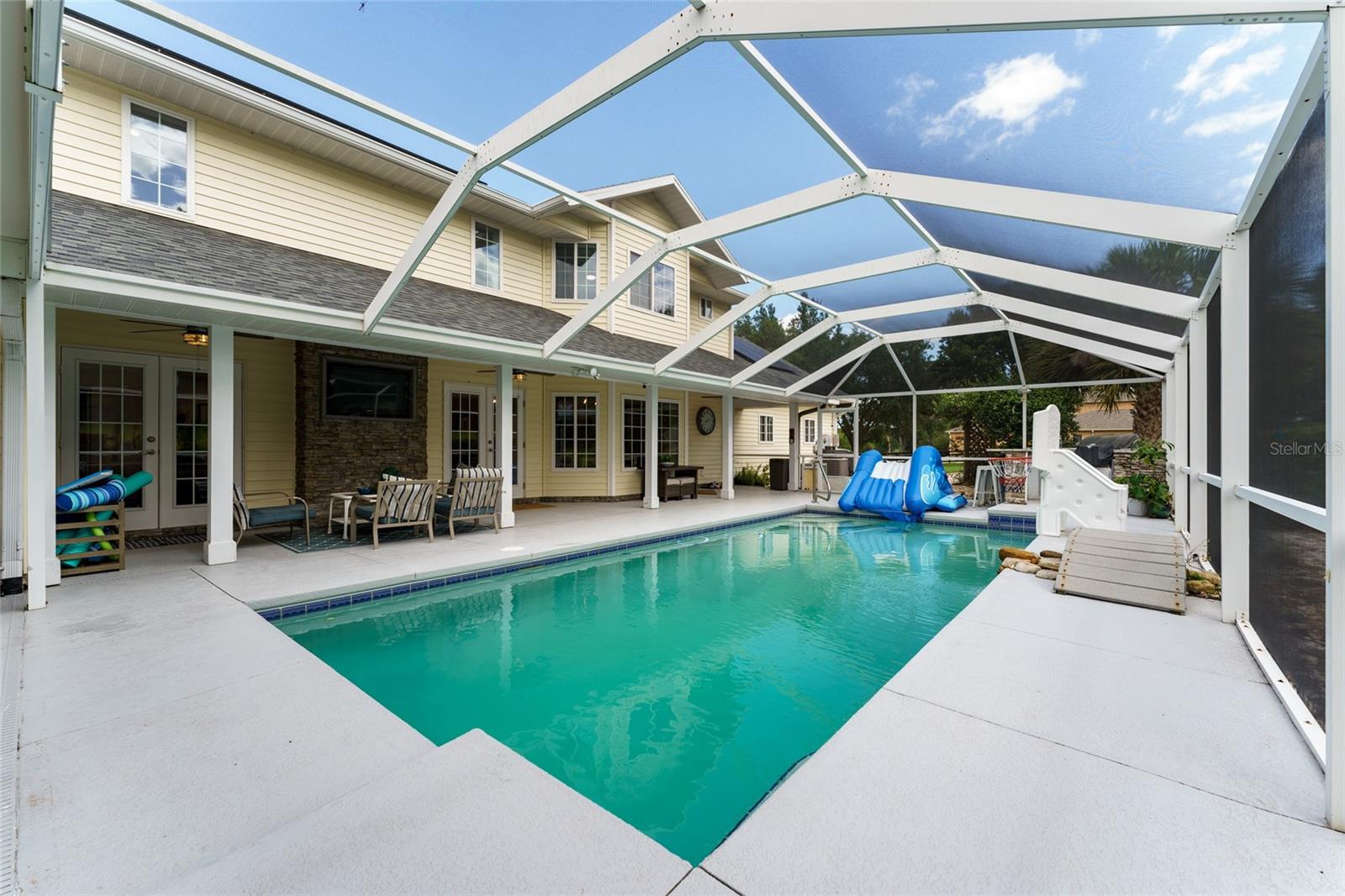 BRIDLE RUN - Residential