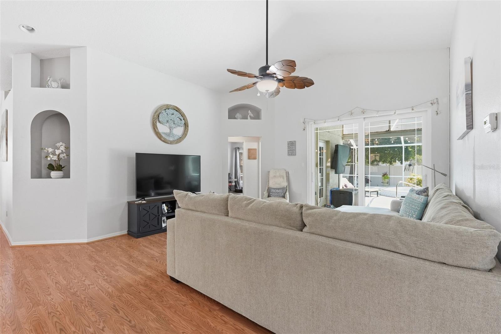 SUMMER LAKES TR 01-02 - Residential