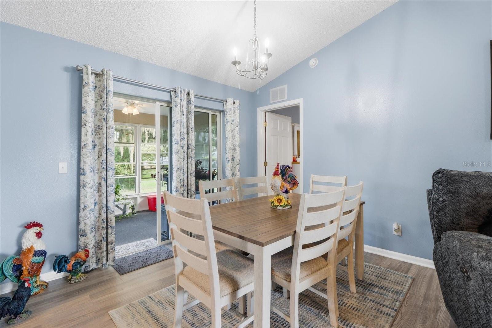 OCALA PALMS - Residential