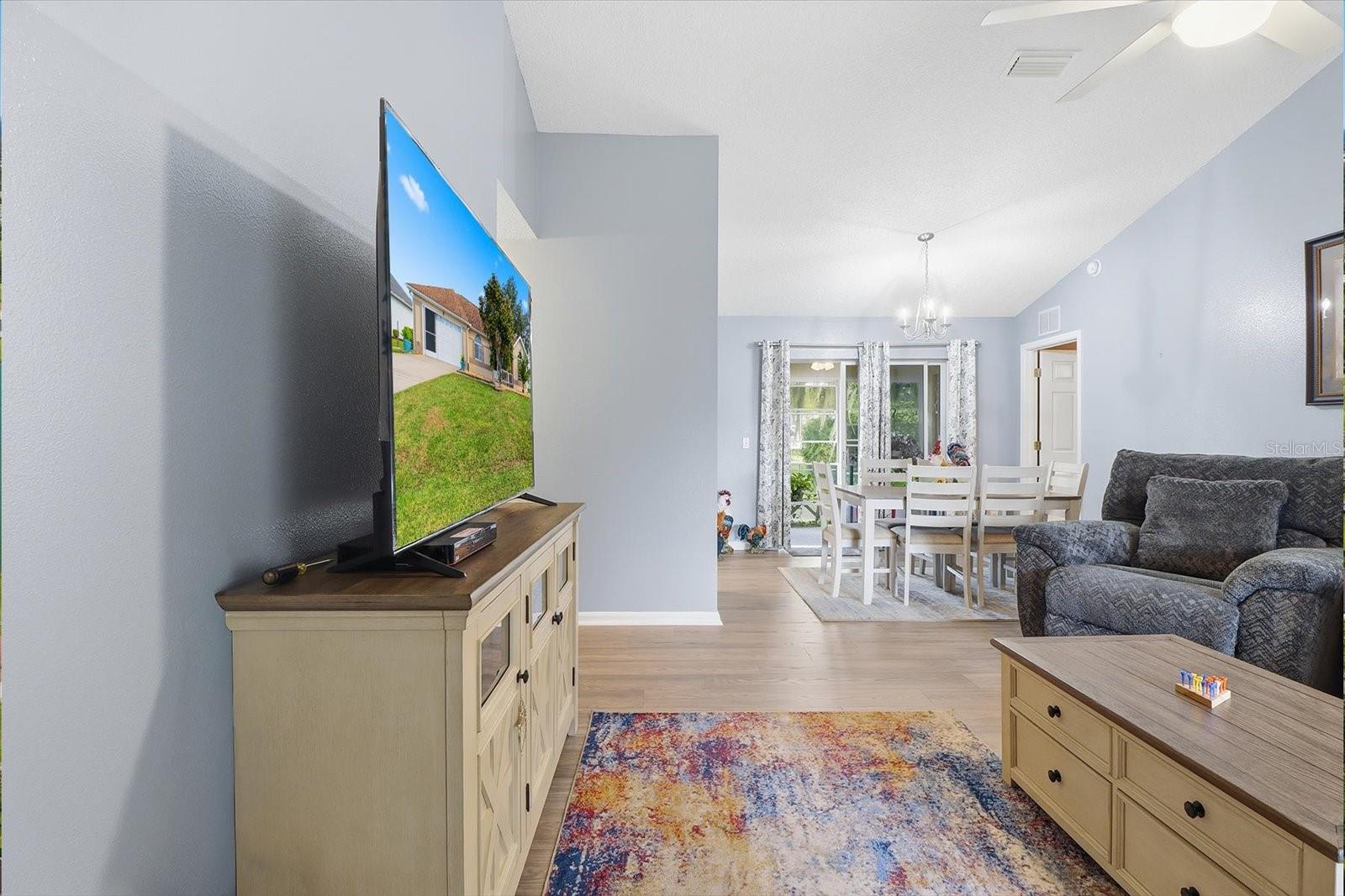 OCALA PALMS - Residential