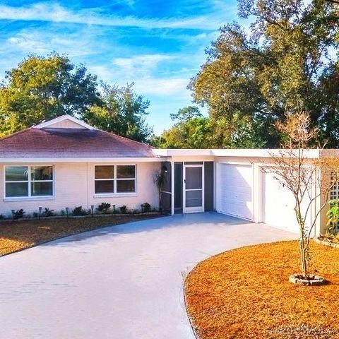 Photo of 1925 John Arthur Way, Lakeland, FL 33803 (MLS # GC535894)