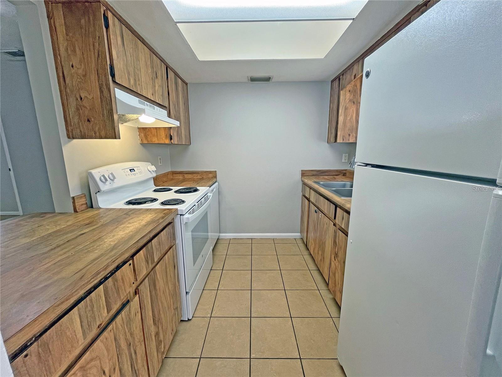 EASTFIELD SLOPES A CONDO - Residential Lease