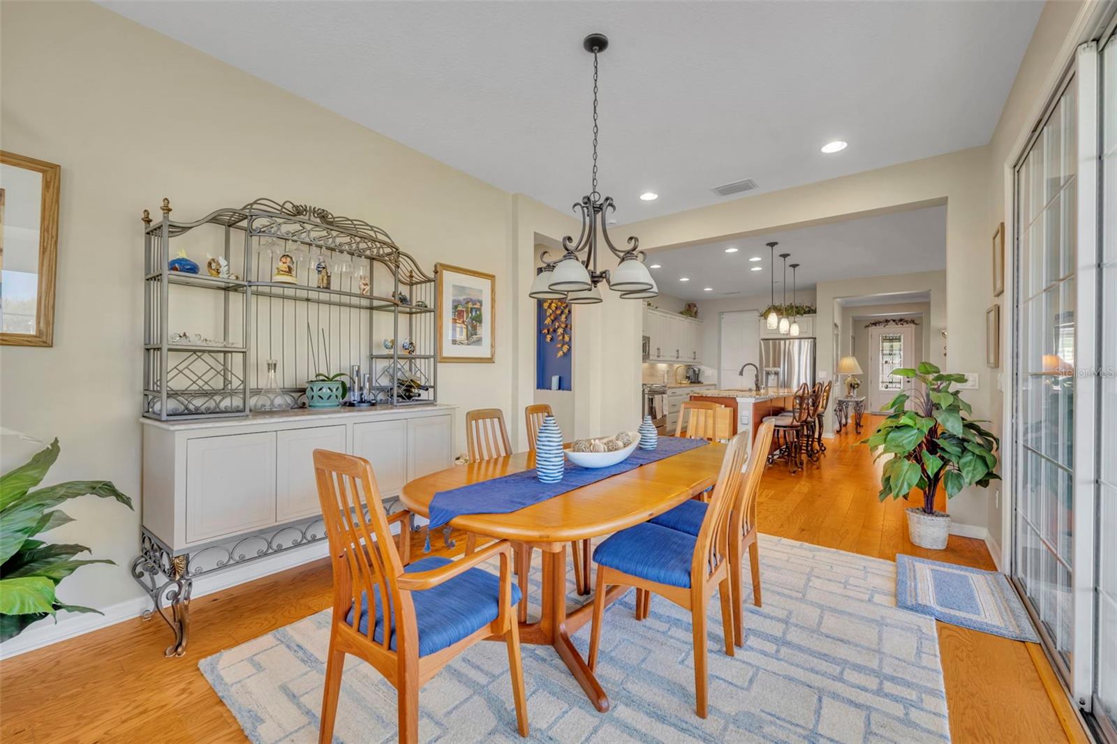 CASCADES/GROVELAND PH 2 - Residential