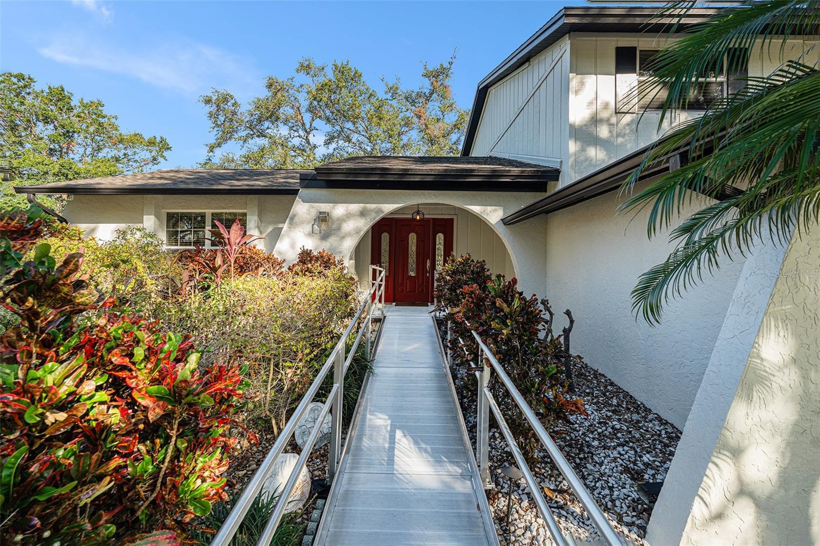 4611 LANDSCAPE DRIVE