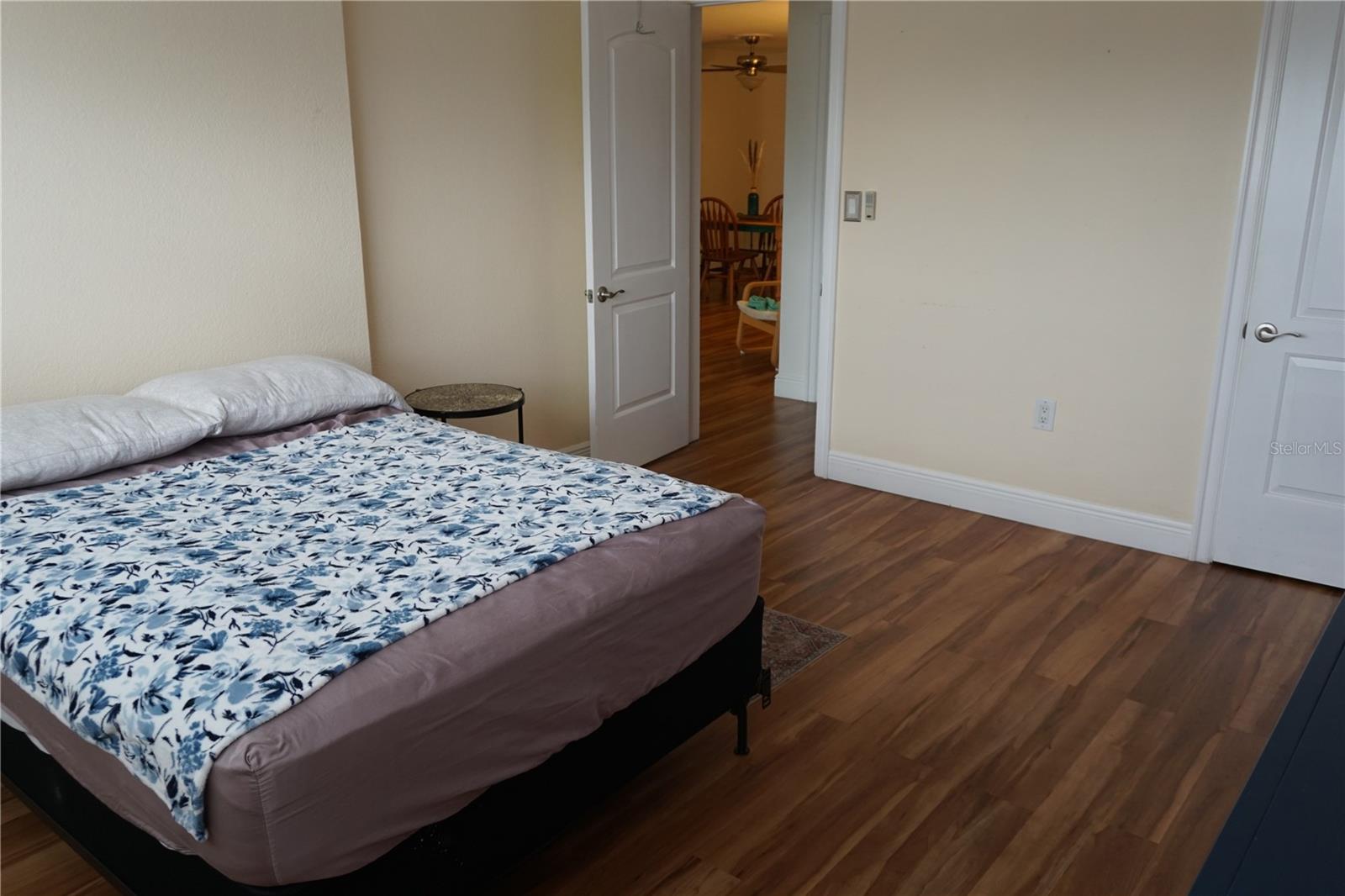 DISSTON PLAZA APTS CONDO - Residential Lease