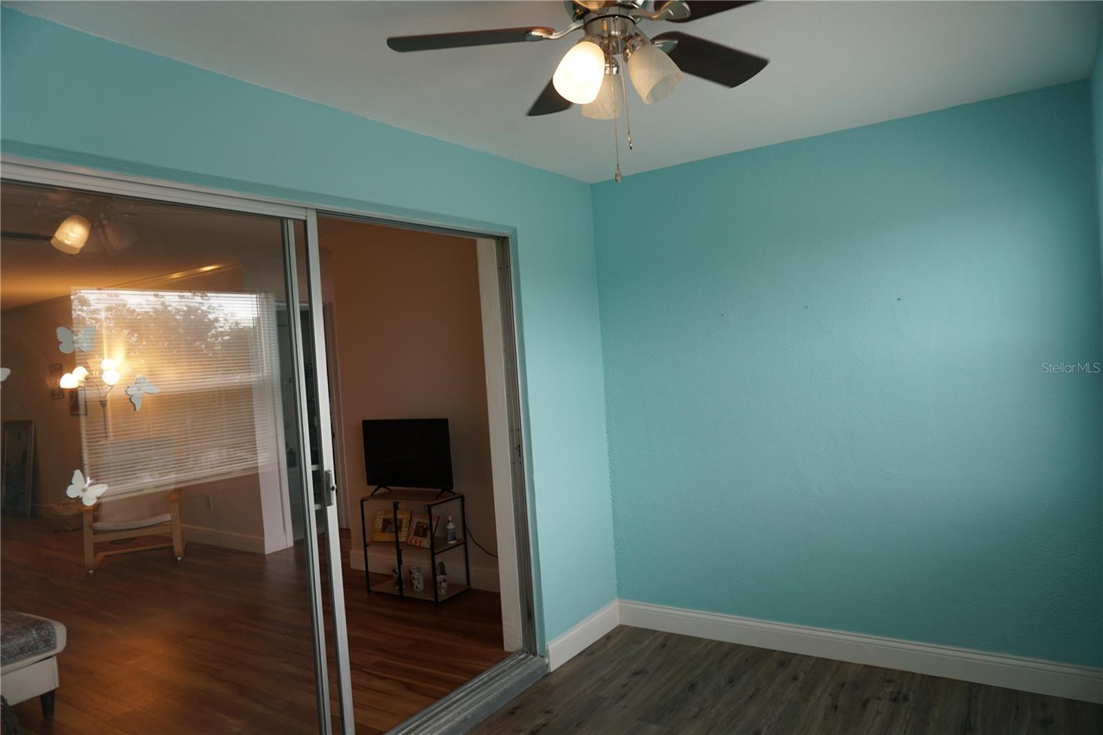 DISSTON PLAZA APTS CONDO - Residential Lease