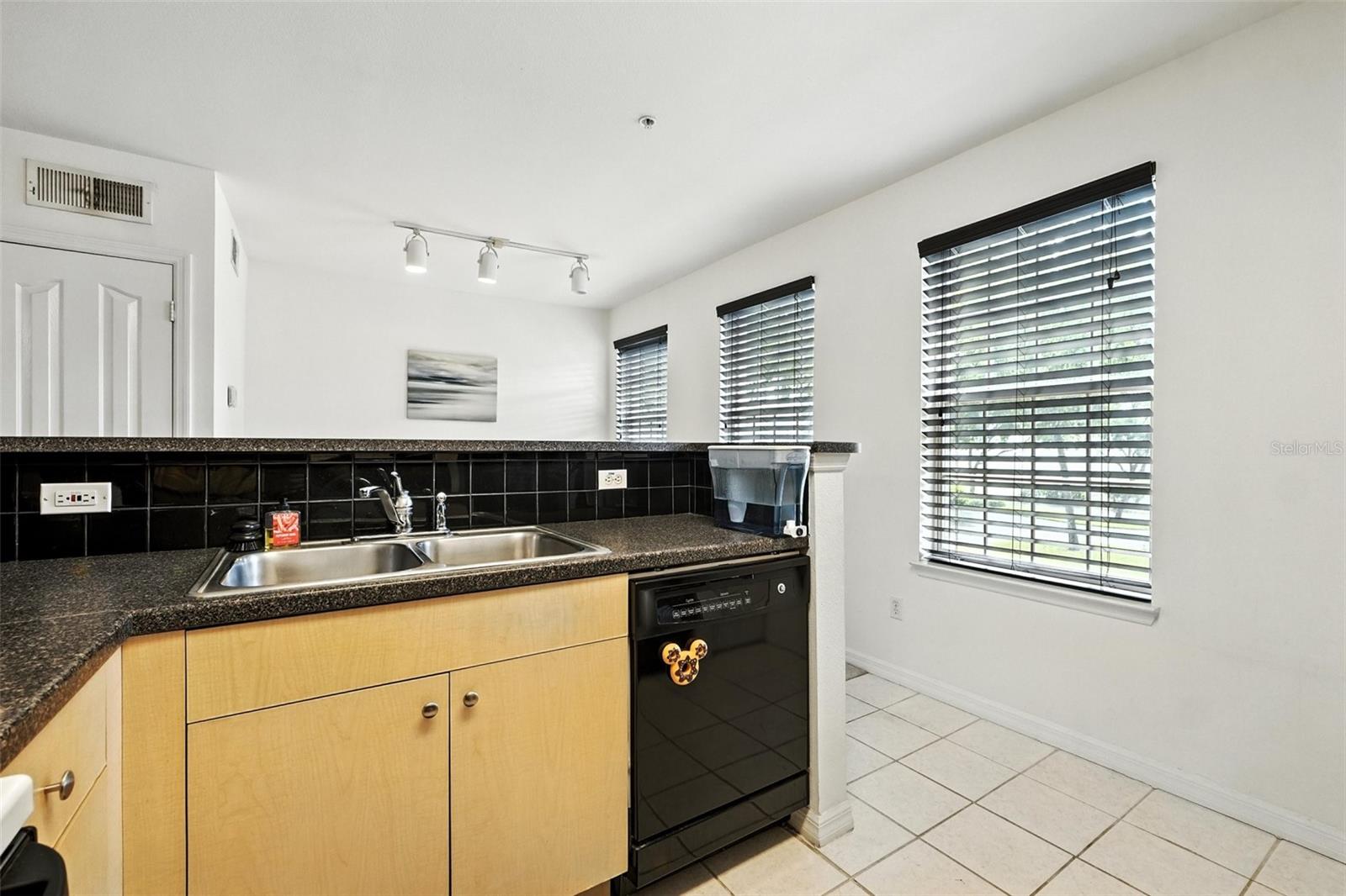 SIENA AT CELEBRATION CONDO B - Residential Lease