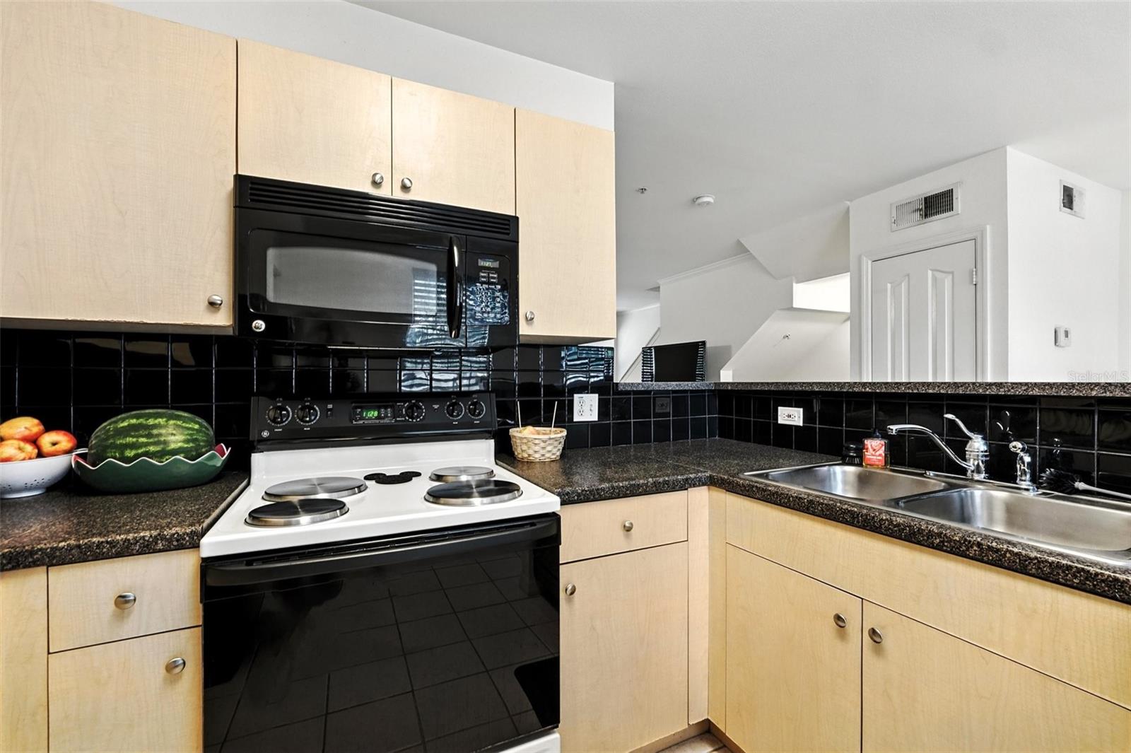 SIENA AT CELEBRATION CONDO B - Residential Lease