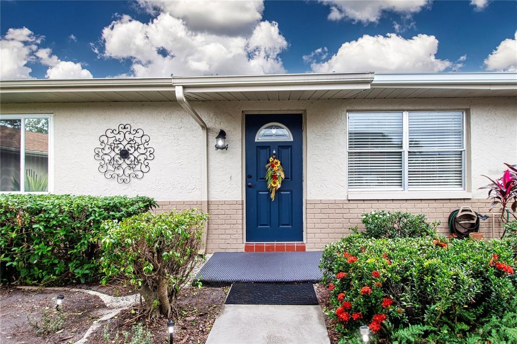 Photo of 904 Hendon Court #127, Sun City Center, FL 33573 (MLS # TB8431968)