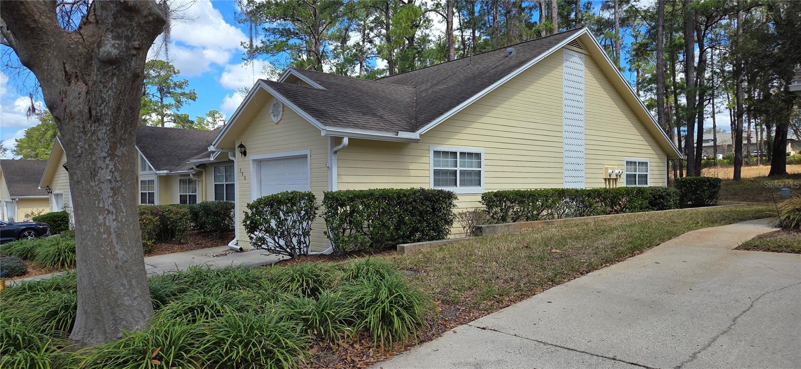 3303 NW 103RD DRIVE 1